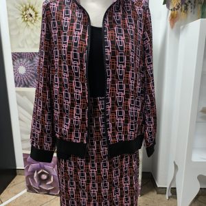 Conjunto Chamarra y Falda Geométricos