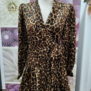 Vestido Animal Print con Piedras Transparentes
